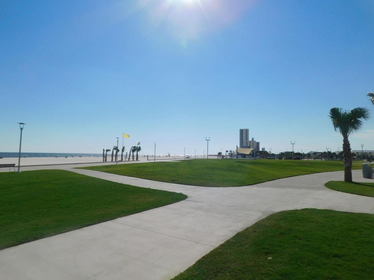 Duplex Allows For One Or Both Sides To Be Rented! Suitable For Small Or Large Families! Gulf Shores Exteriér fotografie
